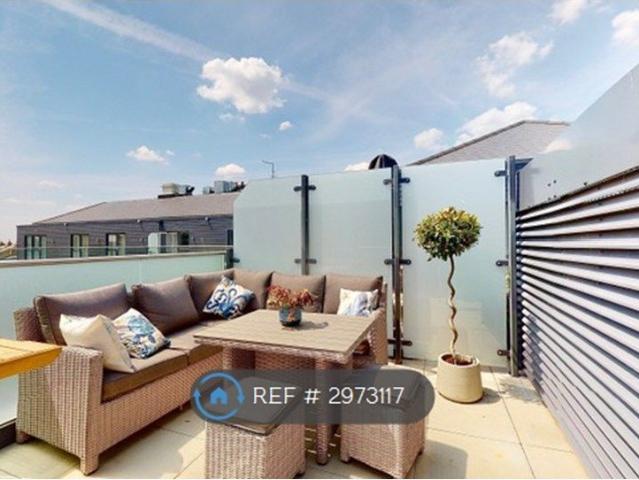 Lion Court, Isleworth TW7, 2 bed flat to rent, £3,450 pcm | PrimeLocation