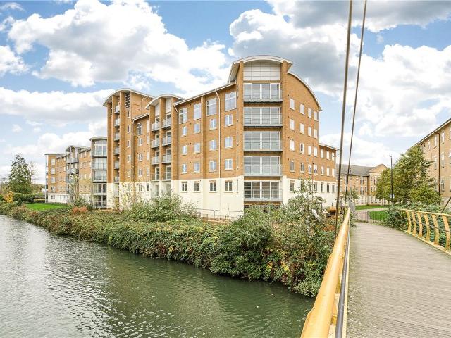 Lion Court, Southbridge, Northampton, Northamptonshire NN4, 1 bed flat to rent, £925 pcm | PrimeLocation