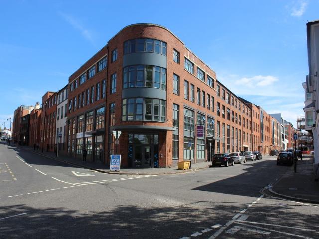 Lion Court, Warstone Lane, Birmingham, West Midlands B18, 1 bed flat to rent, £900 pcm | PrimeLocation