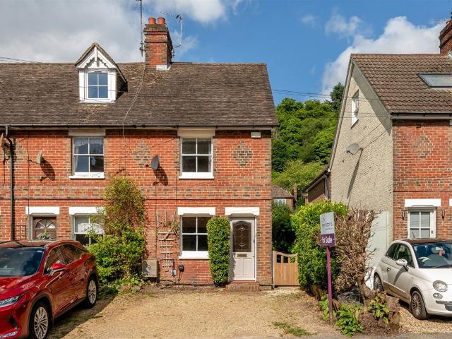 Lion Lane, Haslemere, Surrey GU27, 2 bed semi detached house to rent, £1,700 pcm | PrimeLocation