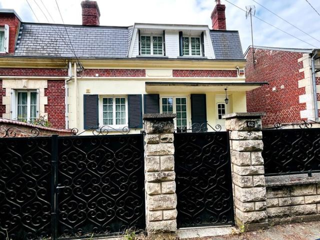 LIANCOURT 60 – MAISON FAMILIALE JARDIN TERRASSES PISCINE GARAGE PAS DE TRAVAUX CALME PROXIMITE COMMODITES