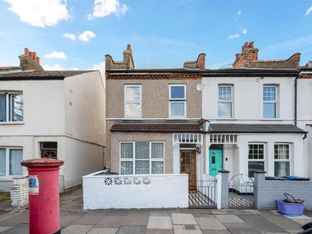 Liberty Avenue, Colliers Wood SW19 4 bed terraced house to rent £2,700 pcm £623 pw