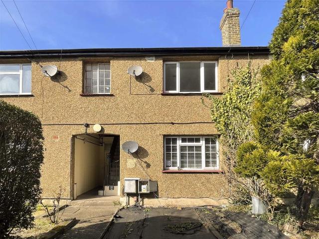 Liberty Avenue, London SW19, 2 bed flat to rent, £2,000 pcm | PrimeLocation