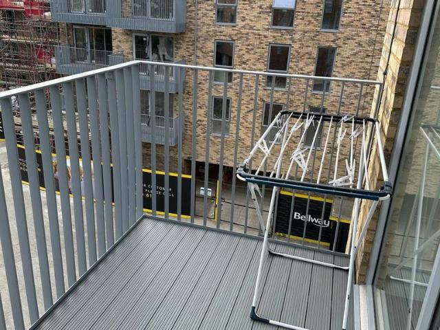 Liberty Court Stone, London, DA2 2 bed flat to rent £2,300 pcm £531 pw