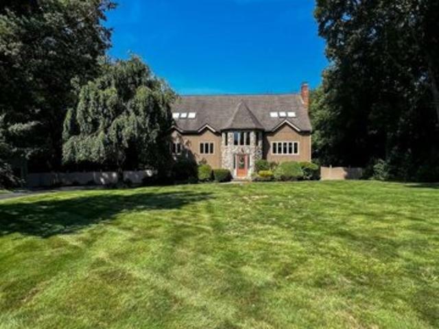 Liberty Hill Dr, Blackstone, Home For Sale