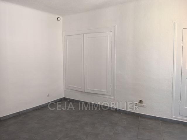 LIBRE LE 19 FEVRIER 2021 Appartement de type F2 comprenant 1