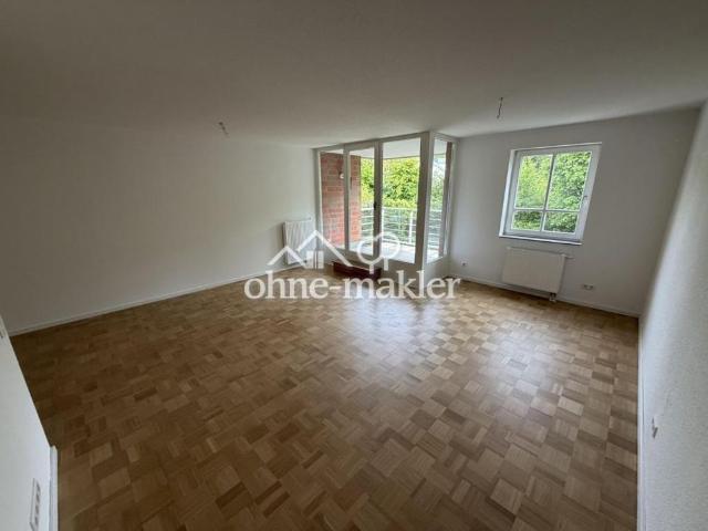Lichdurchflutete Wohnung mit Waldblick in Bredeney, Erstbezug nach Renovierung