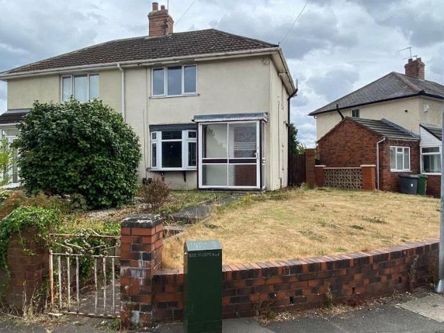 Lichfield Road, Wednesfield WV11 2 bed semi detached house to rent £895 pcm £207 pw