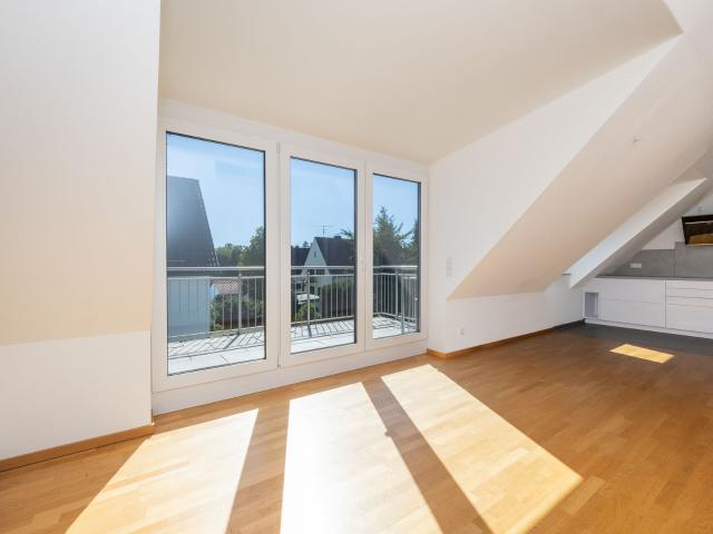 Licht, Weite, Alpenblick – 3 Zimmer Maisonette Wohnung. Fertigstellung 2018, A+ mit Galerie, Terrasse & Duplexstellplatz in Giesing