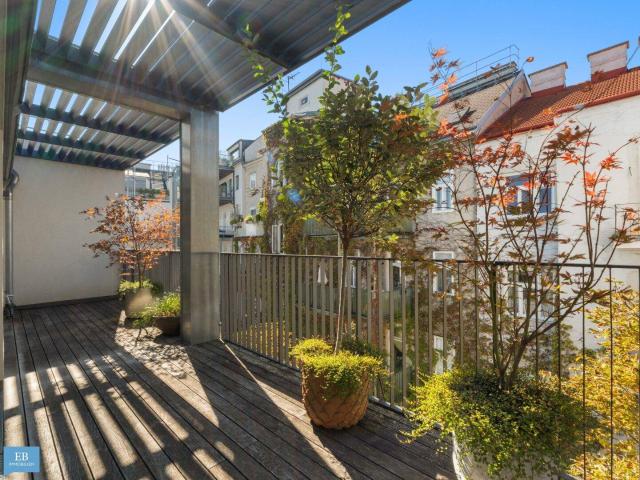 Licht, Glas & Terrasse exklusiver Dachgeschoss Erstbezug in der Josefstadt