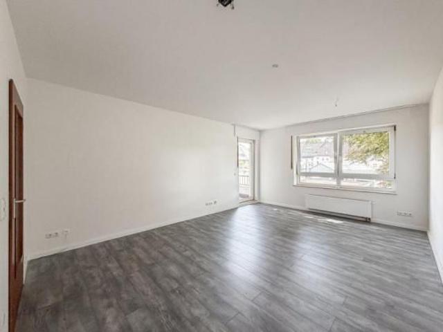 Licht, Luft und Lebensraum – eine charmante 3,5 Zimmer Wohnung mit Balkon im 1. OG. Wohnungen Gelsenkirchen