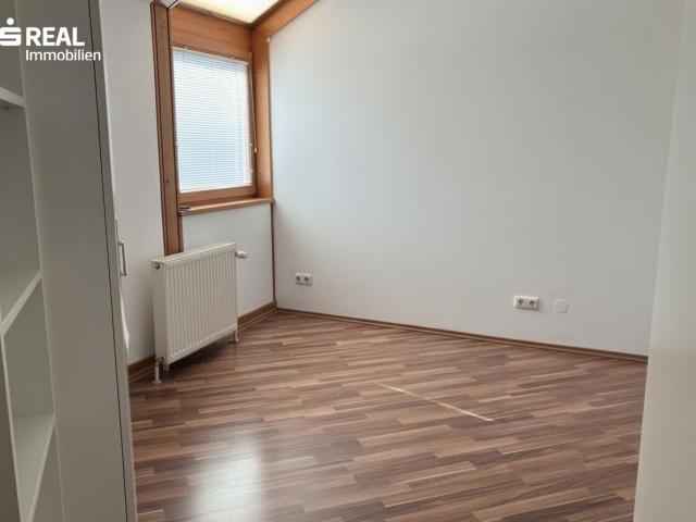 Drei Zimmer mit Balkon Für ein Gutes Lebensgefühl