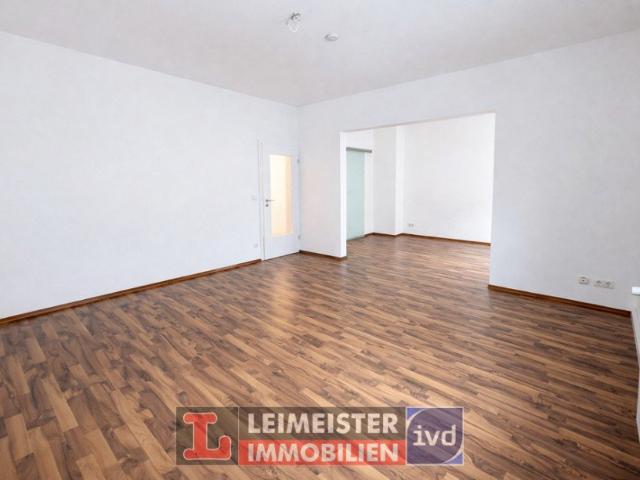 Helle 3 Zimmer Wohnung mit BALKON und GARAGE in beliebter Wohnlage von Aschaffenburg Schweinheim