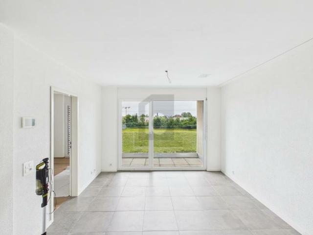 LICHTDURCHFLUTET MIT BALKON