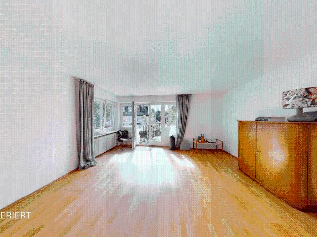 LICHTDURCHFLUTET | Ruhige 3 Zimmer Wohnung mit zwei Balkonen fußläufig zum Perlacher Forst