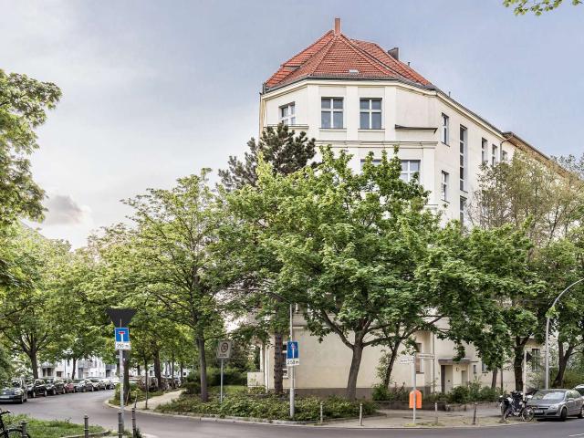 Lichtdurchflutete 4 Zimmer Eigentumswohnung in ruhiger Lage von Berlin Halensee