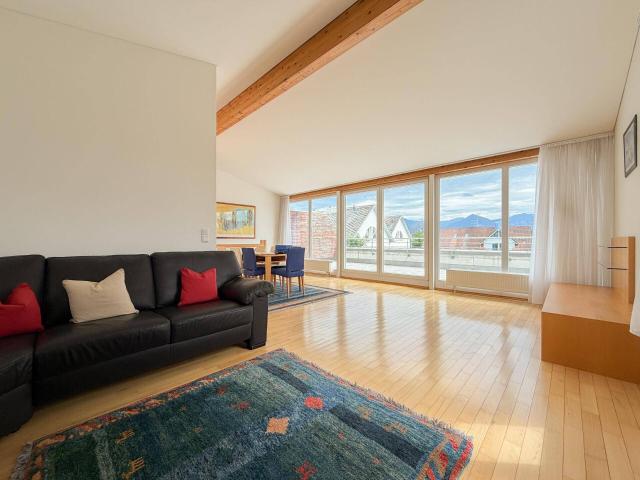 Lichtdurchflutete 4 Zimmer Maisonette mit Terrasse in Lauterach