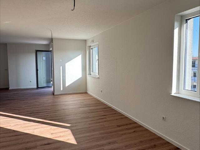 Lichtdurchflutete 4 Zimmerwohnung in Osnabrück !