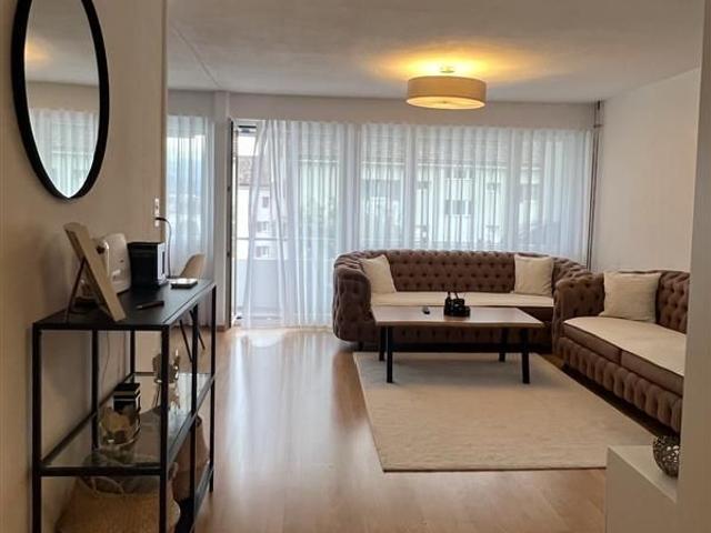 Lichtdurchflutete 4.5 Zimmer Wohnung in Rebstein