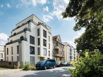Lichtdurchflutete 1 Zimmer Wohnung mit EBK & Balkon im grünen Buch