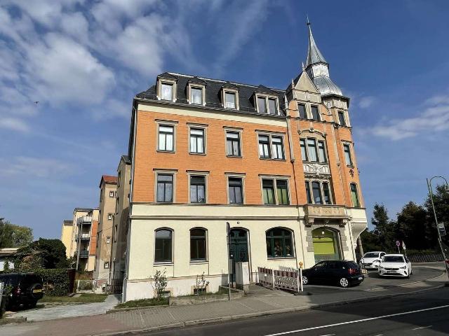 lichtdurchflutete 2 Raum Wohnung in zentraler Lage