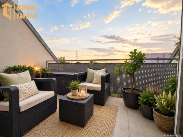 Lichtdurchflutete 2 Zimmer Wohnung mit Terrasse & 2 Garagenplätzen