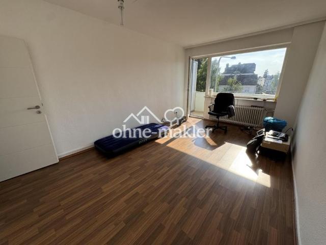 Lichtdurchflutete 2 Zimmer Wohnung mit zwei Balkonen