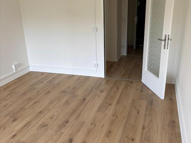 Lichtdurchflutete 2 Zimmer Wohnung mit Balkon in Laatzen 30880