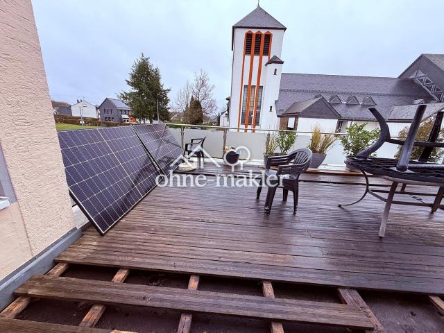 Lichtdurchflutete 2 Zimmer Wohnung mit Dachterrasse