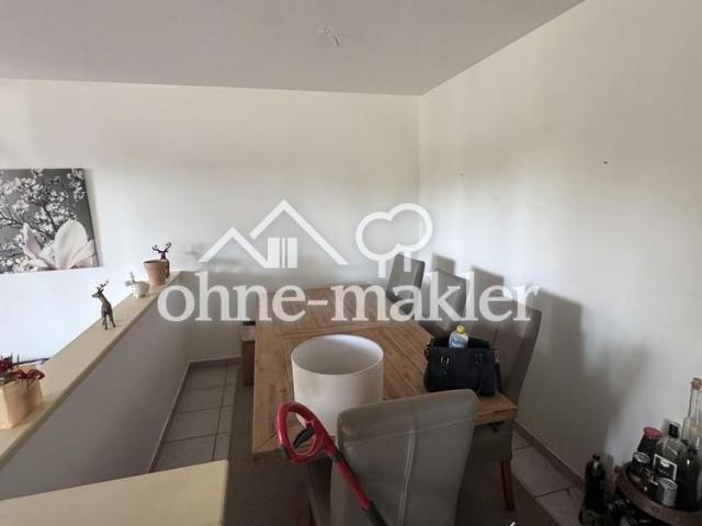 Lichtdurchflutete 2 Zimmer Wohnung mit eigener Terasse