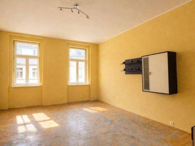 Lichtdurchflutete 2 Zimmer Wohnung im Herzen des 2. Bezirks