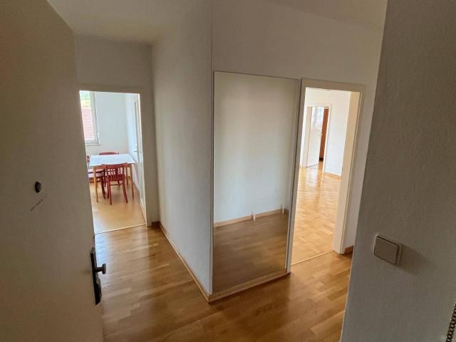 Lichtdurchflutete 2 Zimmer Wohnung in toller Lage
