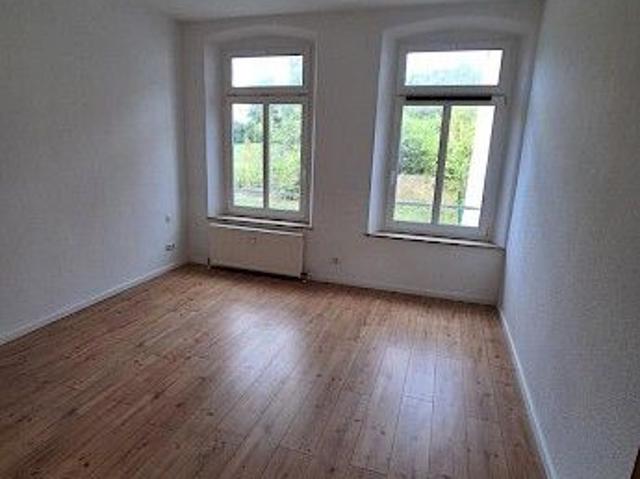 Lichtdurchflutete 2 Zimmer Wohnung in zentraler Lage Bahnhofsnähe