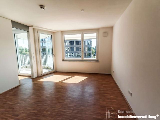Lichtdurchflutete 2 Zimmer Wohnung in zentraler Lage
