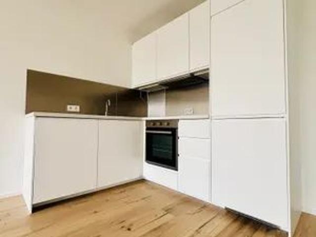 Lichtdurchflutete 2 Zimmer Wohnung zum Wohlfühlen im 19. Bezirk