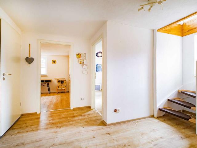 Lichtdurchflutete 2,5 Zimmer Souterrainwohnung in Weisweil