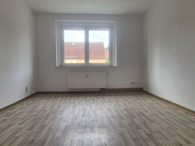 Lichtdurchflutete 3 Raum Wohnung in gemütlicher Stadtrandlage Crimmitschaus