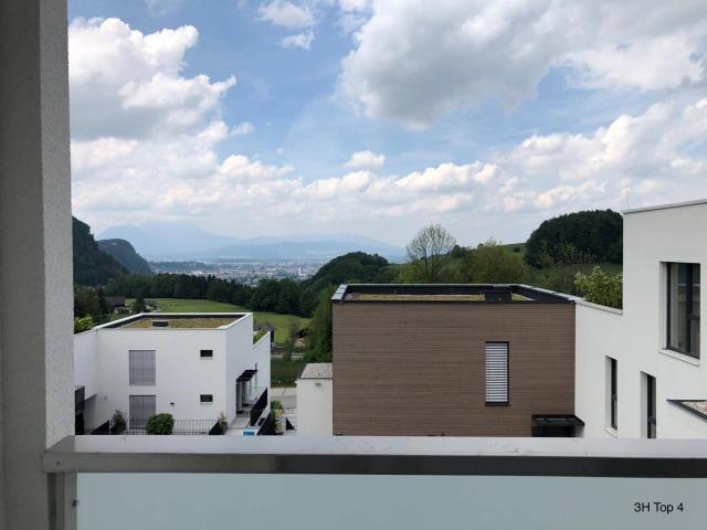 lichtdurchflutete 3 Zimmer Wohnung mit uneinsehbarem und großzügigem Balkon mit einzigartigem Blick auf die Stadt Salzburg BALKON WOHNUNG / 3H Top 4