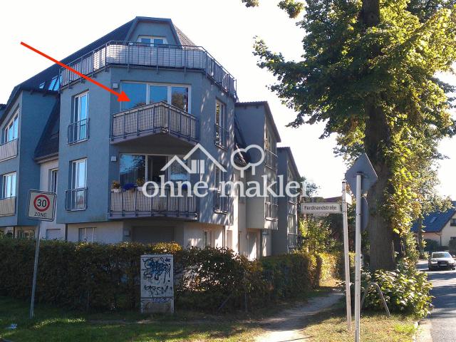Lichtdurchflutete 3 Zimmer Wohnung mit Balkon in Berlin Kaulsdorf