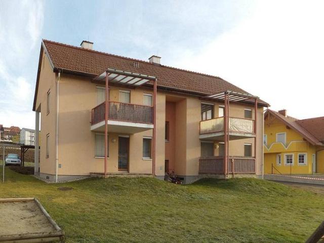 Lichtdurchflutete 3 Zimmer Wohnung mit Balkon und Carportparkplatz geförderte Miete ODER geförderte Miete mit Kaufoption 3 Zimmer