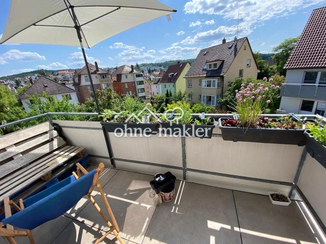 Lichtdurchflutete 3 Zimmer Wohnung mit Garten und Garage