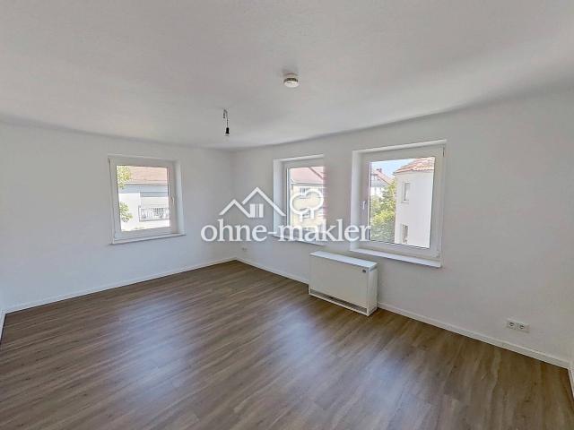 Lichtdurchflutete 3 Zimmer Wohnung mit Innenstadtnähe in Nürnberg Steinbühl