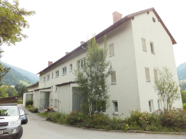 Lichtdurchflutete 3 Zimmer Wohnung im Obergeschoss mit Balkon geförderte Miete ODER geförderte Miete mit Kaufoption 3 Zimmer