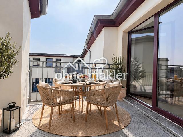 Lichtdurchflutete 3 Zimmer Wohnung im Dachgeschoss – renoviert, mit Balkon & neuer EBK