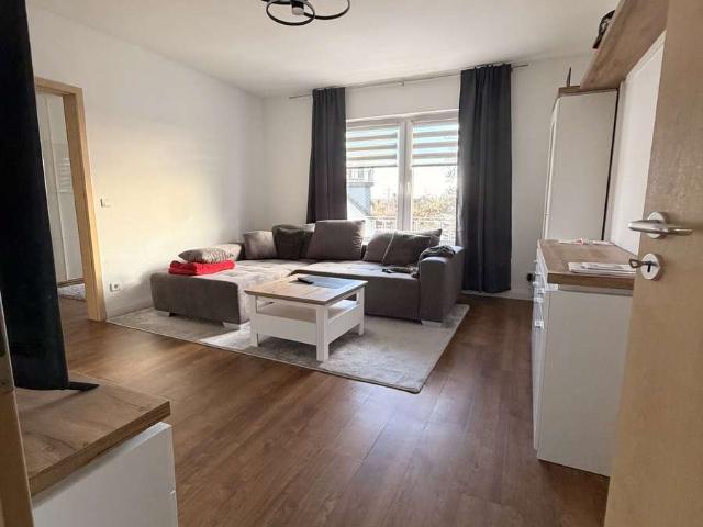 Lichtdurchflutete 3 Zimmer Wohnung in bester Lage