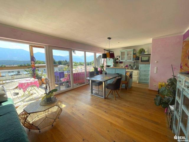 Lichtdurchflutete 3 Zimmer Wohnung in Seeboden ca. 25 m² Panoramaterrasse!