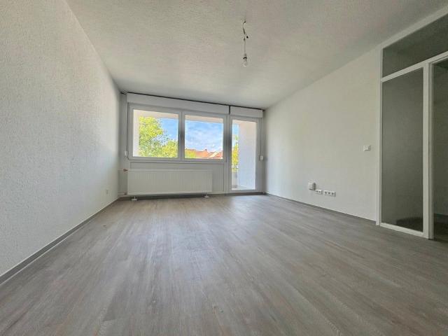 Lichtdurchflutete 3 Zimmer Wohnung