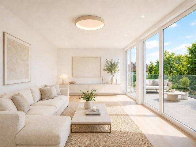 Lichtdurchflutete 3 Zimmer Dachgeschosswohnung mit drei großzügigen Terrassen und ca. 40 m² Freifläche