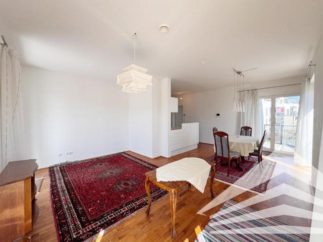 Lichtdurchflutete 3 Zimmerwohnung mit Sonnenterrasse in Walding