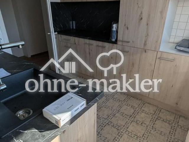 Lichtdurchflutete 3 Zimmer Wohnung in Stadtrandlage
